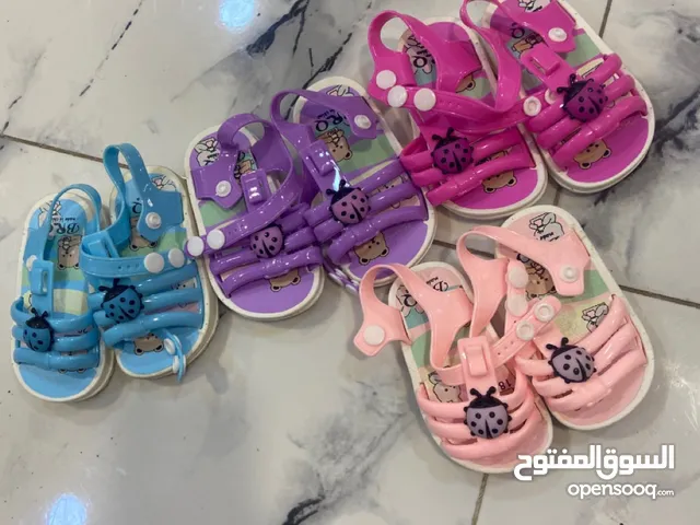 سليبرات نسائي واطفال