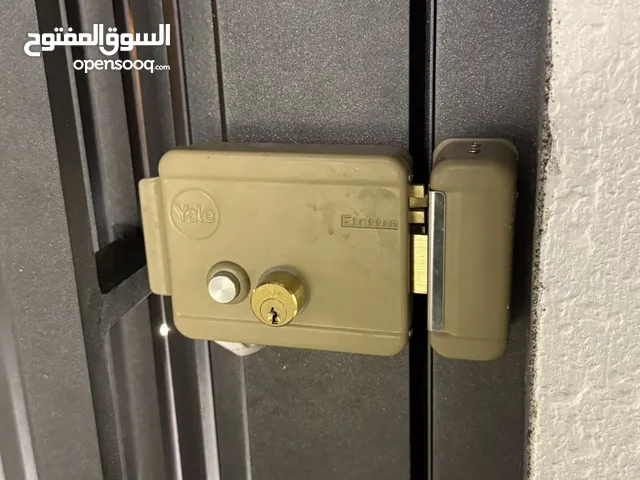 صيانة واصلاح الاقفال الالكترونية والذكية Lock maintenance