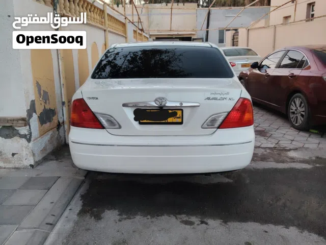 2002 Toyota Avalon XLE