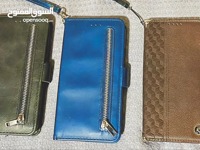 3 كفرات دفتر - آيفون 11
