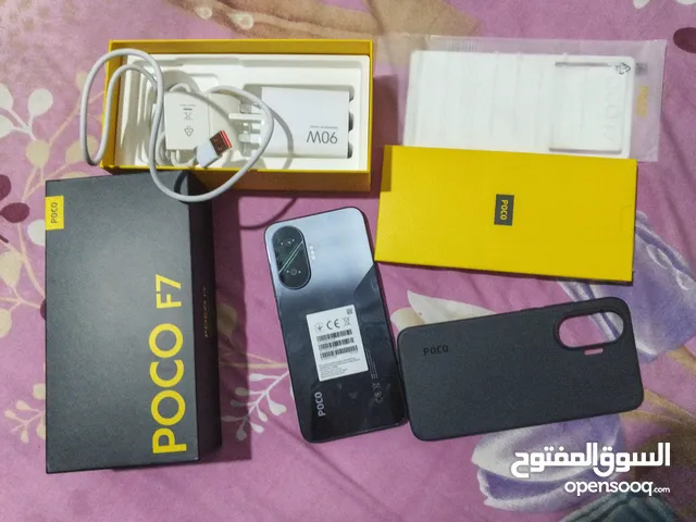 بوكو f7 النسخة العالميه متحطش فيه خط استخدام 3 اسابيع عليه ضريبه نسخة 12/512