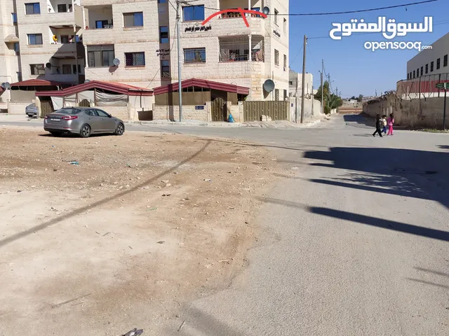 شقه اربع غرف كبار حمامين صاله مطبخ برنده حمايات كامله طابق ثاني خلف العمده ومخبز الجوري