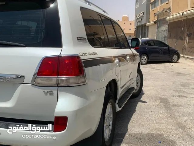 Used Toyota Land Cruiser in Al-Ahsa