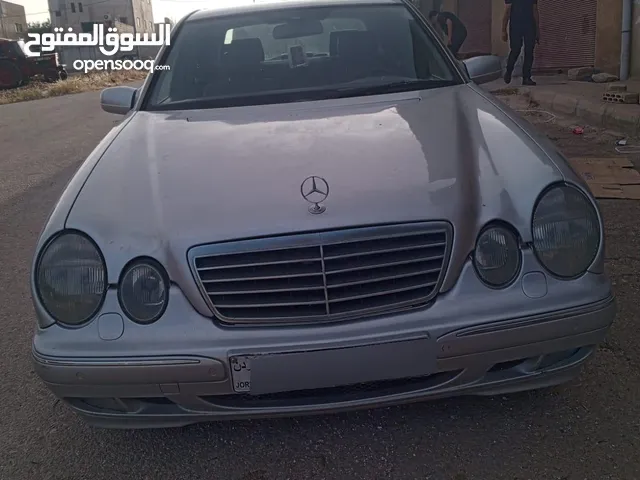 مارسيدس اليجنس 2002