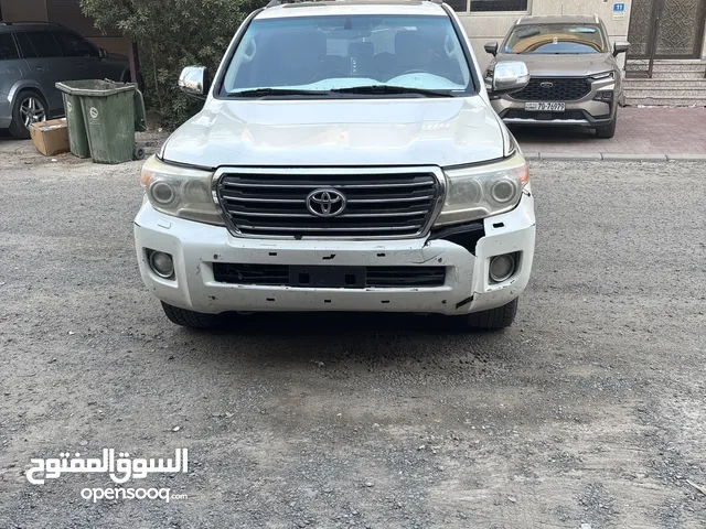 Used Toyota Land Cruiser in Al Jahra