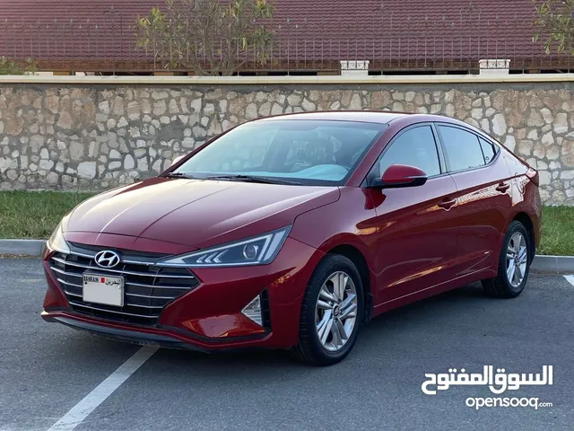 Hyundai Elantra 2019 in Southern Governorate