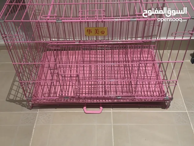 قفص كبير ونظيف للحيوانات