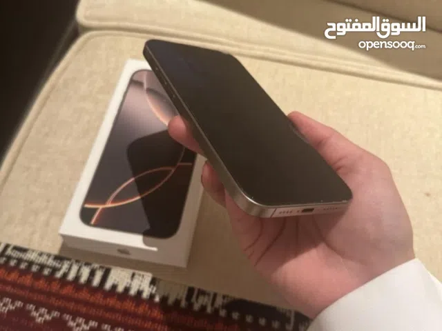 Apple iPhone 16 Pro Max 256 GB in Abu Dhabi