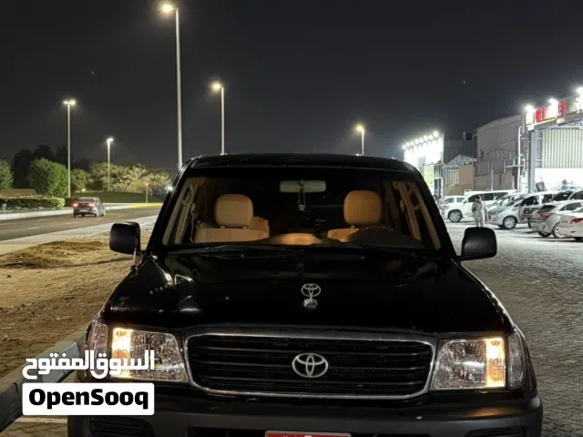 Used Toyota Land Cruiser in Abu Dhabi