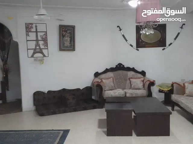 250 m2 5 Bedrooms Apartments for Rent in Irbid Isharet Al Darawshe