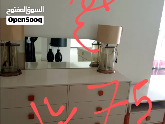 كمودينات للبيع