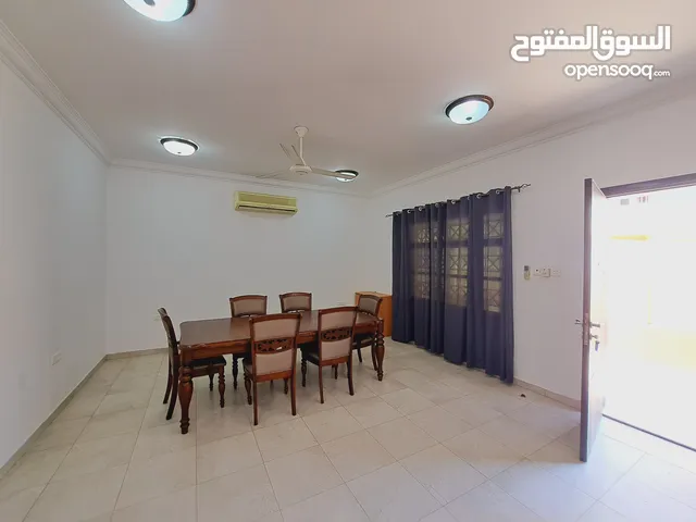 400 m2 4 Bedrooms Villa for Rent in Muscat Bosher