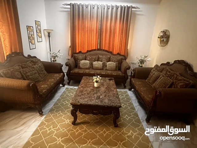 Sofa set 3+2+2 with center table