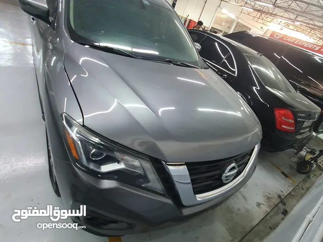نيسان باثفندر2018 للبيع Nissam pathfinder 2018