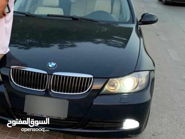 BMW E90 325i