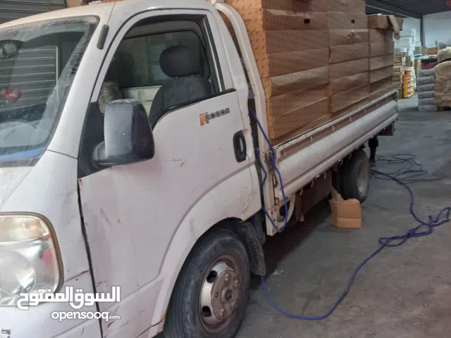 بورتر لي نقل وتوصيل البضائع داخل وخارج مصراته