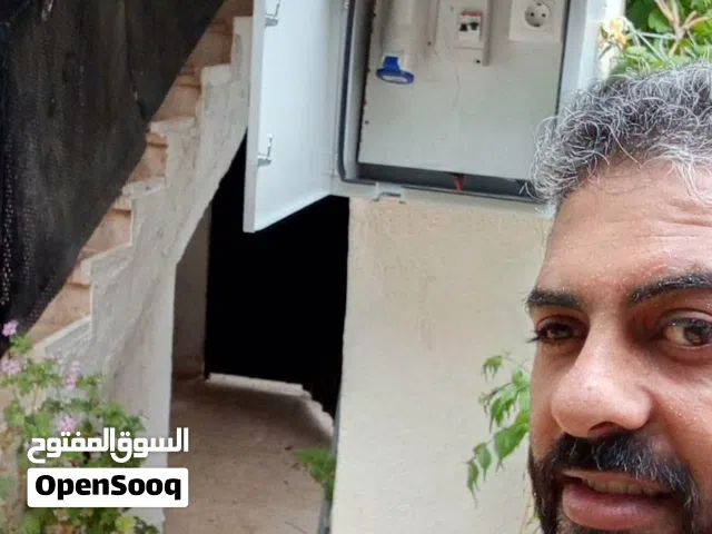 تركيب نقاط شحن جميع انواع سيارات بمواصفات عاليه وتركيب كاميرات وانتركم وصيانه كهربا وتمديدات20سنه