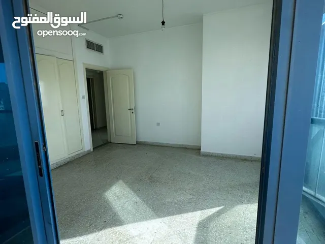 شقه في النباعه