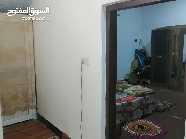 140 m2 3 Bedrooms Townhouse for Sale in Basra Abu Al-Khaseeb