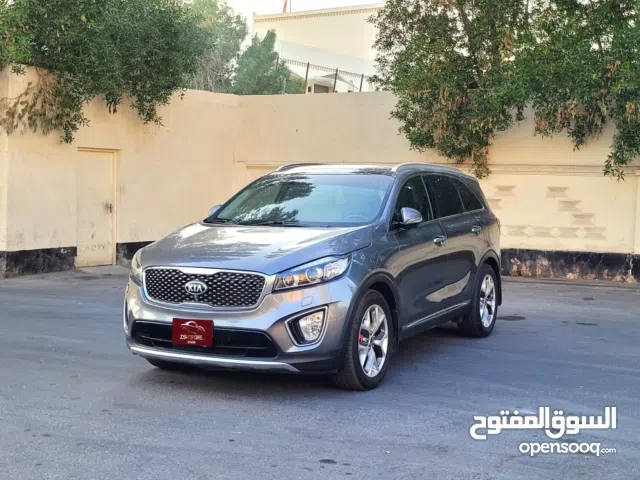 KIA SORENTO GT V6 AWD MODEL 2016 FULL OTION WELL MAINTAINED SUV FOR SALE