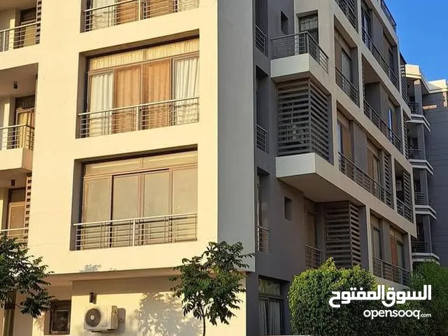 136 m2 3 Bedrooms Apartments for Sale in Cairo Fifth Settlement