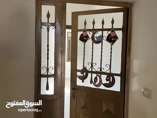 130 m2 3 Bedrooms Apartments for Rent in Zarqa Dahiet Al Madena Al Monawwara