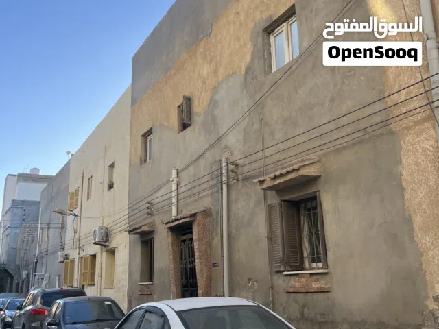 110 m2 4 Bedrooms Townhouse for Sale in Tripoli Gorje