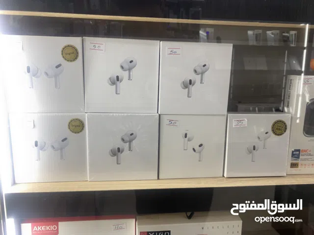 سماعات AirPods جدد للبيع