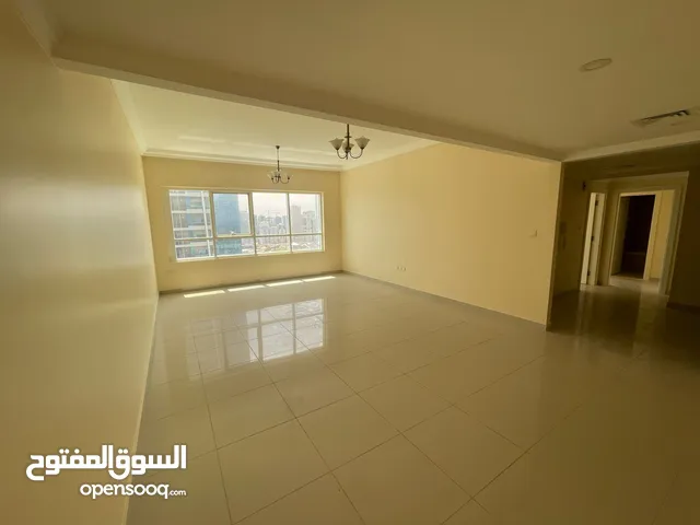 2200ft 2 Bedrooms Apartments for Rent in Sharjah Al Mamzar