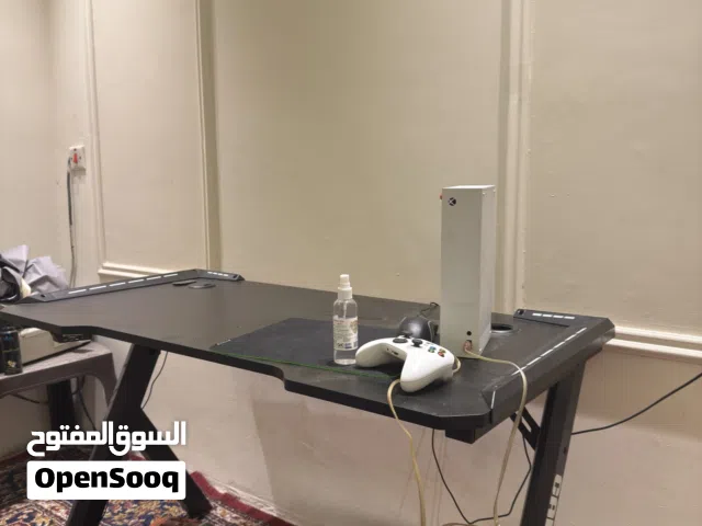 ميز گيمنك call of duty مستخدم 3 أسابيع فقط كلش جديد ونضيف شخطة مابي