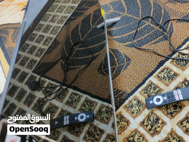 شاشه سمارت 32 فئة 2025 الحافظ ، استخدام اسبوعين بلصقته و كارتونه شرط النظافه