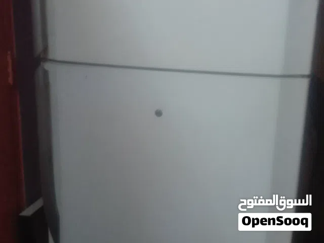 140 m2 3 Bedrooms Apartments for Rent in Al Ahmadi Abu Halifa