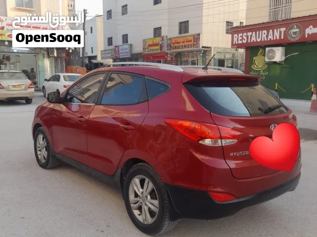 2014 هيونداي توسان Limited