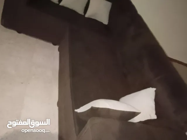 كنب للبيع استعمال خفيف