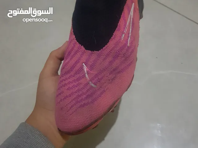 43.5 Sport Shoes in Amman