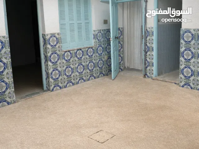 House with 4 bedroom and big kitchen in bab jdid