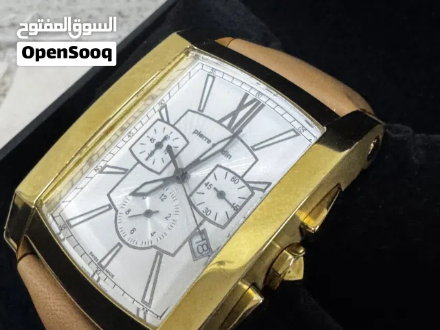 ساعة Guess وساعة PIERRE CARDIN