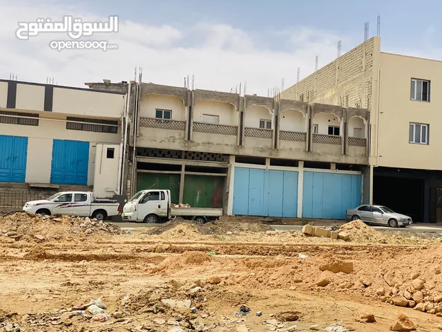 مبني تجاري للبيع