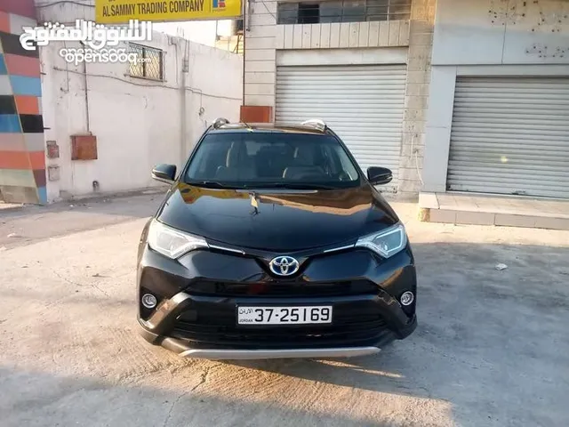 Toyota RAV 4 2016 in Zarqa
