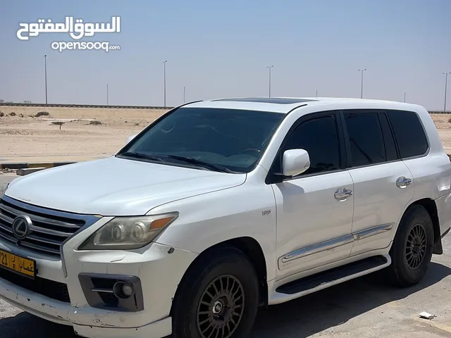 لكزس570 عليه تواير 900