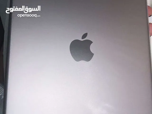 ايباد آيفون برو