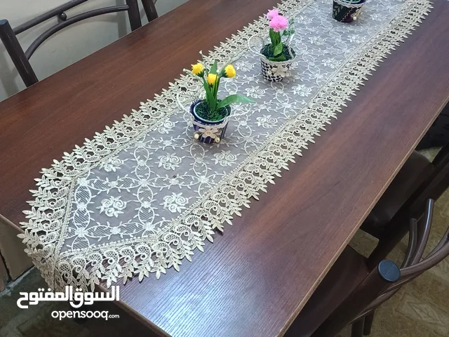 طاوله سفره مع 4 كراسي