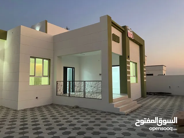 250 m2 3 Bedrooms Villa for Sale in Al Batinah Al Masnaah