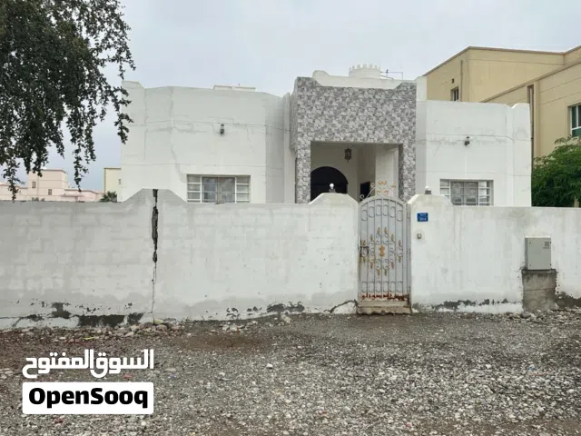 274 m2 4 Bedrooms Townhouse for Sale in Muscat Al Maabilah