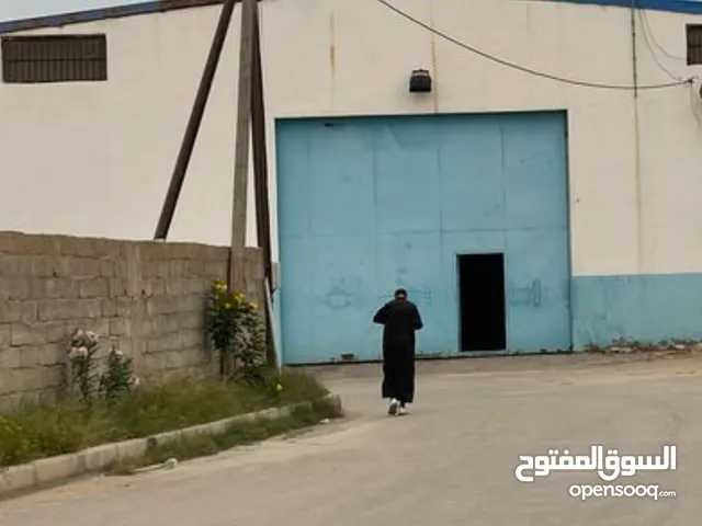 هنجر . 1000 م . إيجار. السبعه.