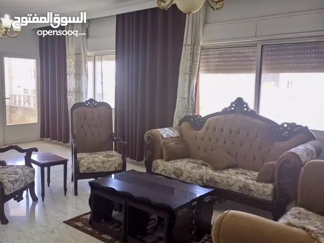186 m2 3 Bedrooms Apartments for Rent in Amman Um Uthaiena