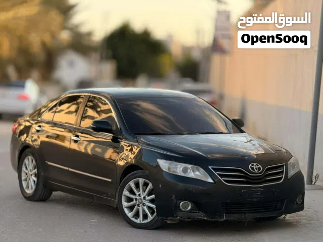 تويوتا كامري سيارة الدار