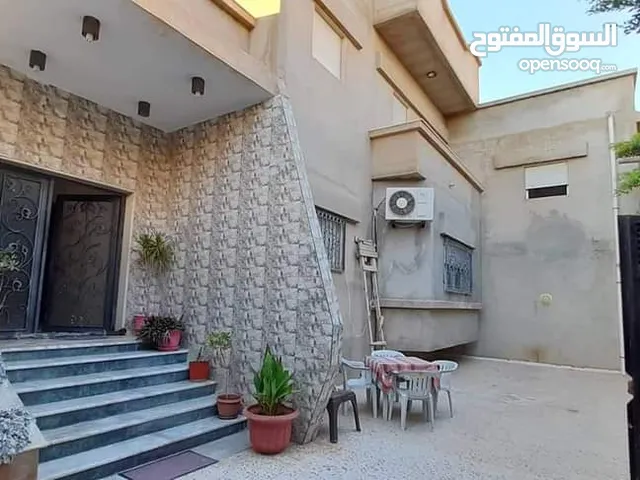 350 m2 5 Bedrooms Villa for Sale in Benghazi Qar Yunis