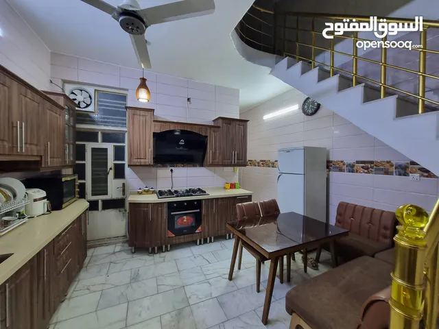 100 m2 3 Bedrooms Townhouse for Sale in Baghdad Saba' Abkar