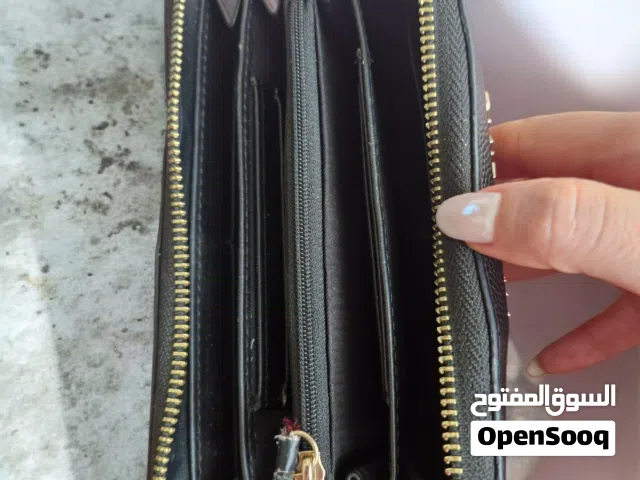 محفظة نوع valentino الاصلي للبيع